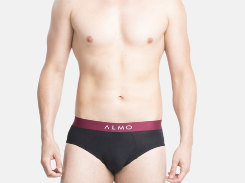 The Micromodal men's briefs are the ideal innerwear for men. They are soft, anti-microbial & keep you fresh all day long