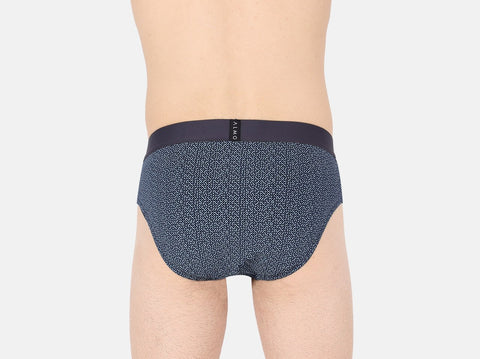 The Organic Cotton men's briefs are the ideal innerwear for men. They are soft, anti-microbial & keep you fresh all day long