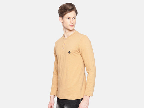 BCI Cotton slub henley t-shirt for men. Winters are coming & this fluu sleeves t-shirt for men is all you need. 