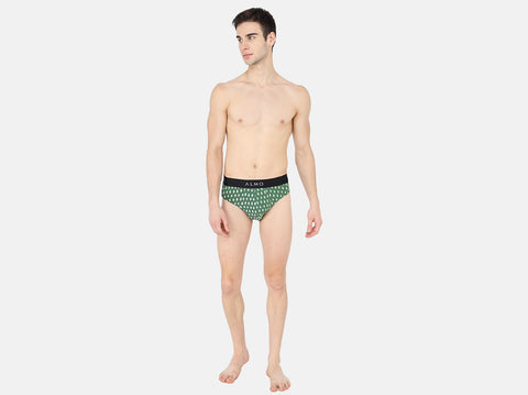 The Organic Cotton men's briefs are the ideal innerwear for men. They are soft, anti-microbial & keep you fresh all day long