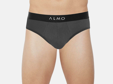 The Micromodal men's briefs are the ideal innerwear for men. They are soft, anti-microbial & keep you fresh all day long