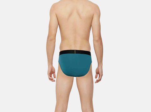 The Micromodal men's briefs are the ideal innerwear for men. They are soft, anti-microbial & keep you fresh all day long