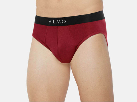 The Micromodal men's briefs are the ideal innerwear for men. They are soft, anti-microbial & keep you fresh all day long