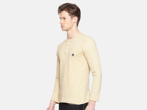 BCI Cotton slub henley t-shirt for men. Winters are coming & this fluu sleeves t-shirt for men is all you need. 